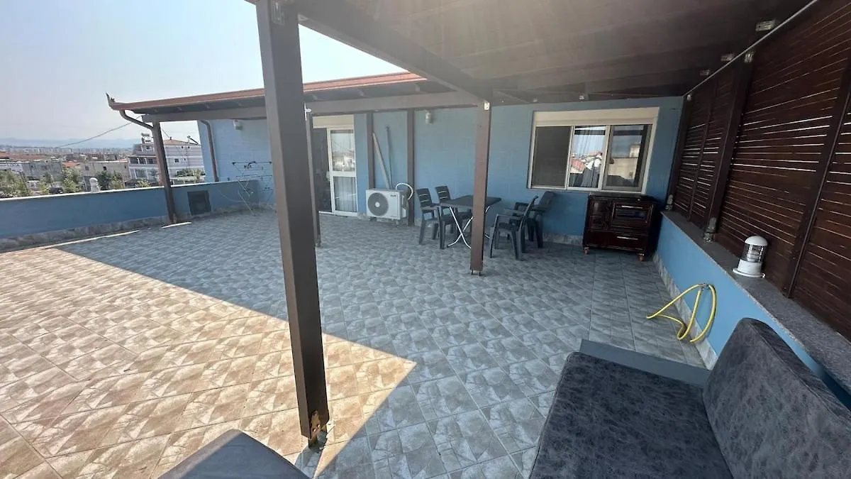 Open Balcony Apartment Durrës